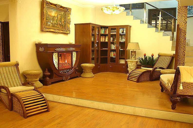 East Bourne Resort Shimla Exterior foto
